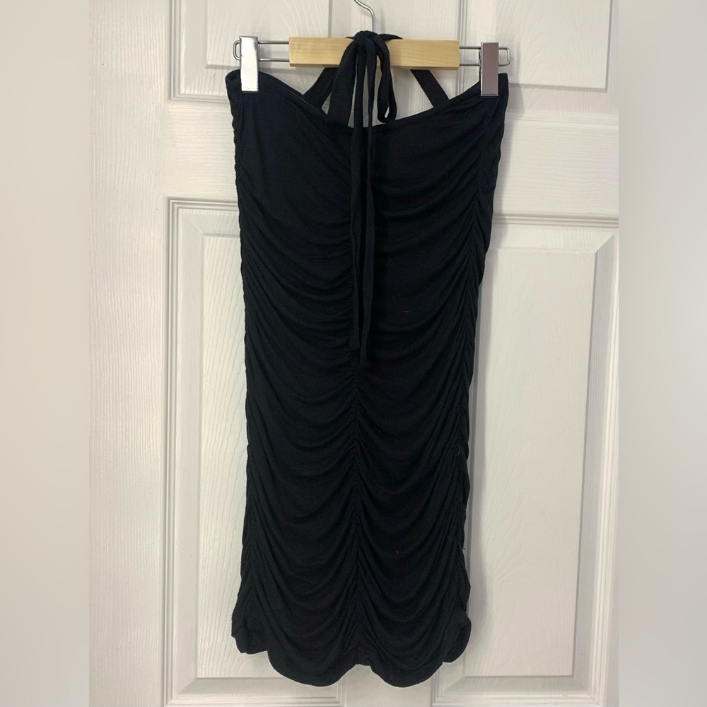 GUESS BLACK RUCHED HALTER/STRAPLESS MINI DRESS WITH LACE RUFFLING - Picture 3 of 11